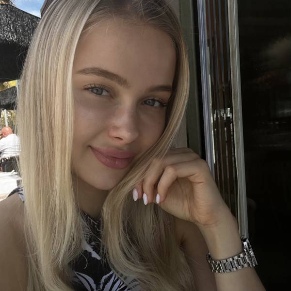 fotografia p012 profilu 01021RHGFN