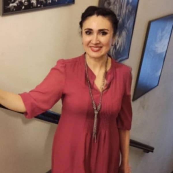 modelka s ID 01021S9JUK p031