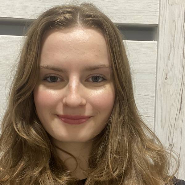 modelka s ID 01021SIZYG p021