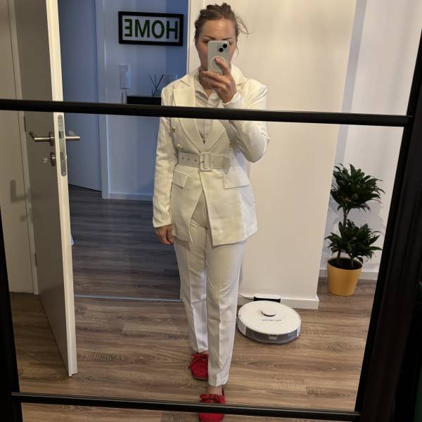 modelka s ID 01021UU6JN p031