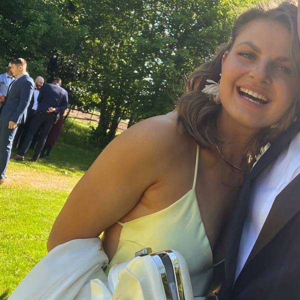 modelka s ID 01021WDCKA p021