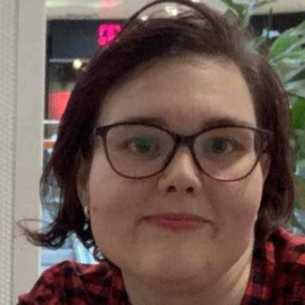 modelka s ID 01021YYY16 p021