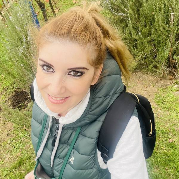 modelka s ID 01022A5PA2 p021