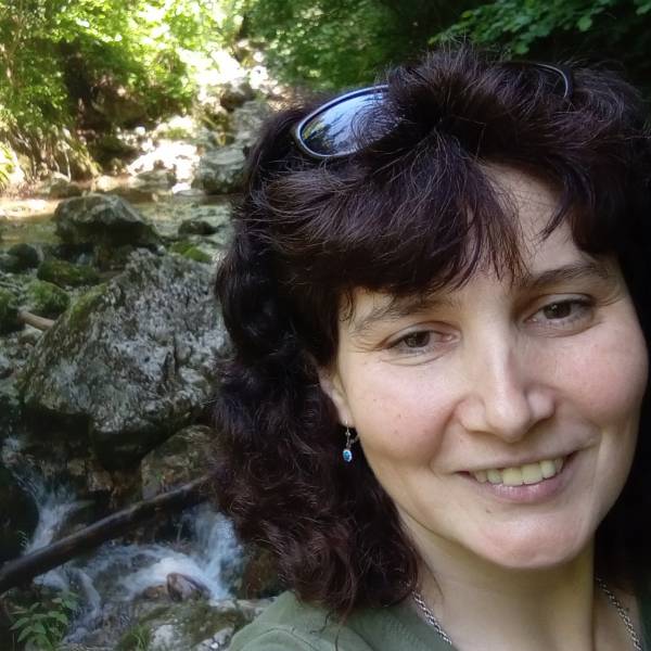 modelka s ID 01022FOO64 p021