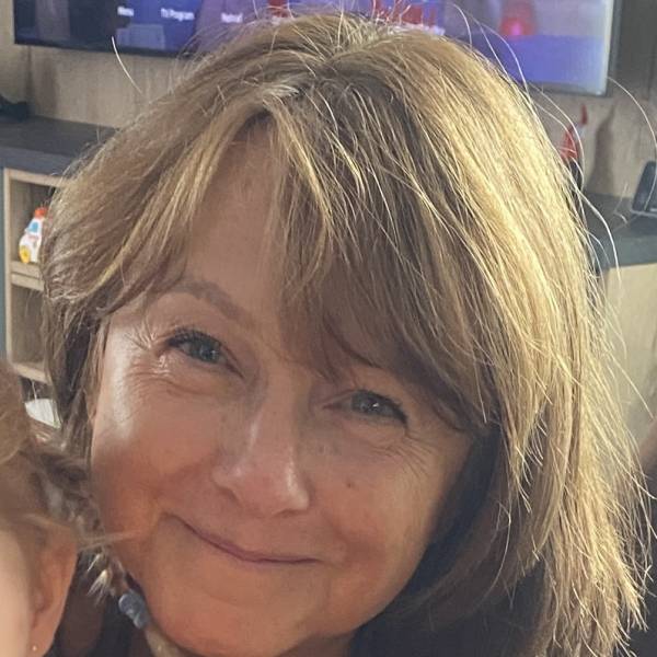 modelka s ID 01022JX1PZ p021