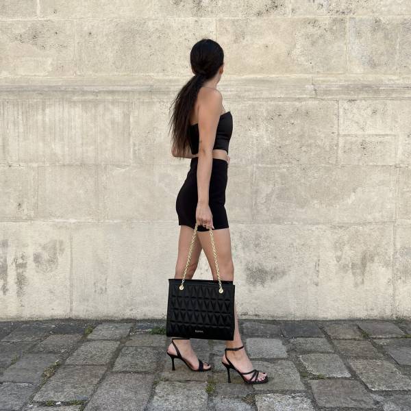 modelka s ID 01022MQ1X5 p031