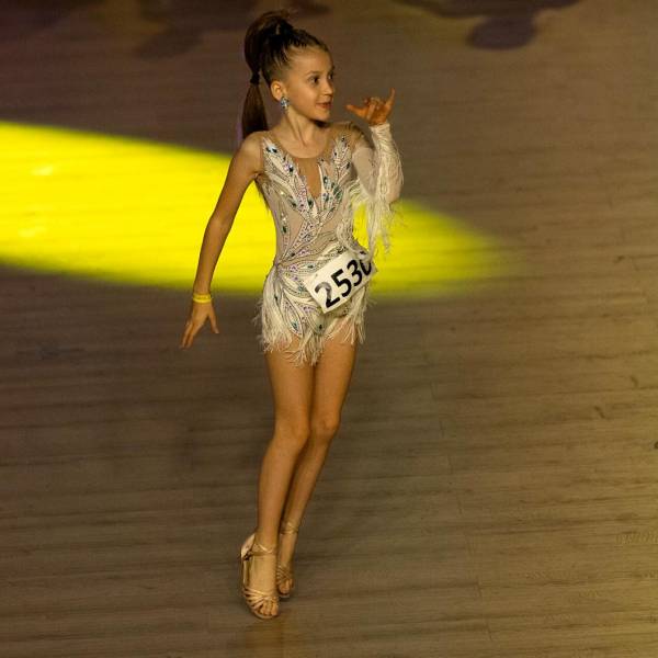 fotografia p012 profilu 01022YZQUZ