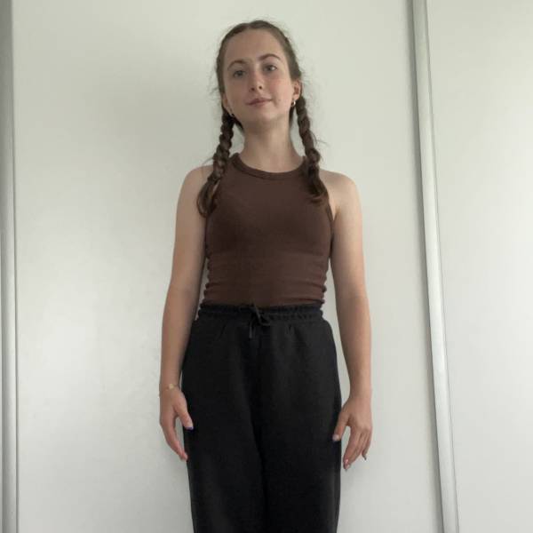 modelka s ID 01022ZCSGM p031