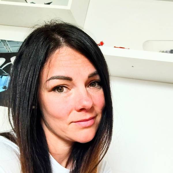 modelka s ID 0102309X6Y p021