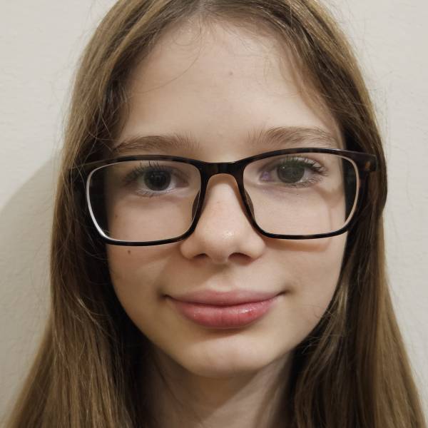 modelka s ID 010232ZMAI p021