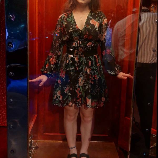 modelka s ID 01023BBGKB p031