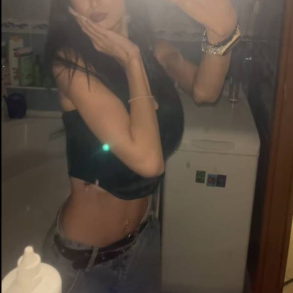 modelka s ID 01023BOP99 p031