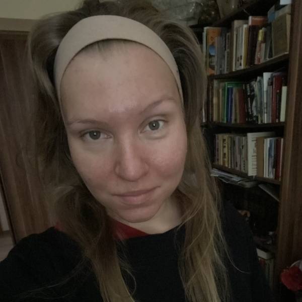 modelka s ID 01023UW207 p021