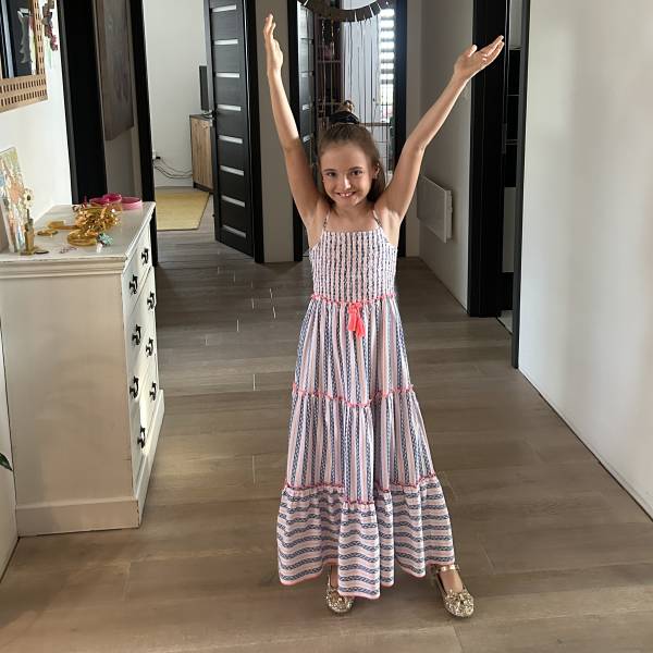 modelka s ID 01024J2FQG p031