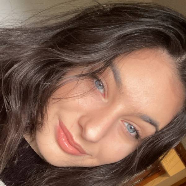 modelka s ID 01024OLTLD p021