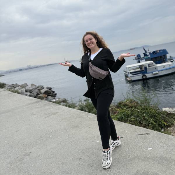 modelka s ID 01024RLGZA p031