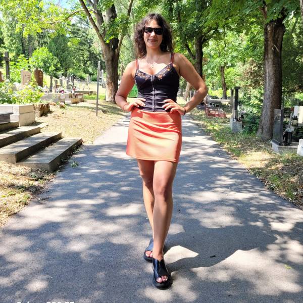 modelka s ID 01024VPHAQ p031