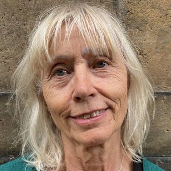 modelka s ID 010255TQN5 p021