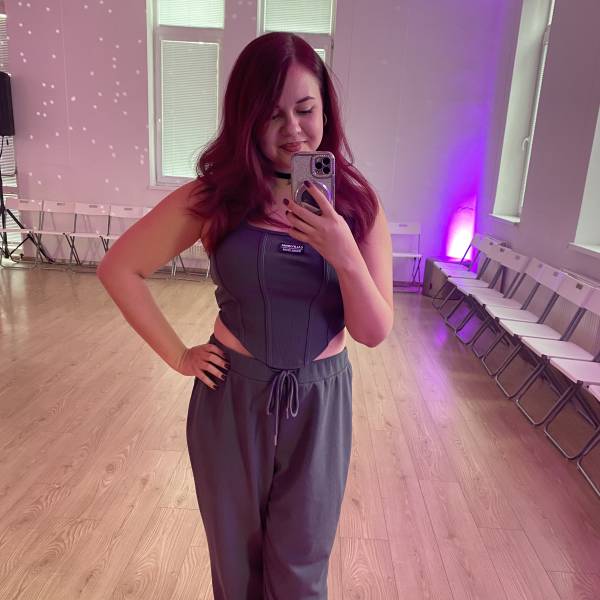 modelka s ID 010256SG8R p031