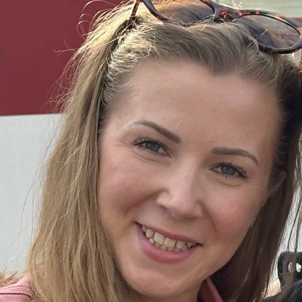 modelka s ID 010257Z5ZG p021