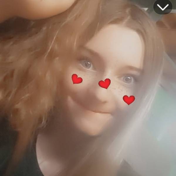 modelka s ID 010259WMB5 p021