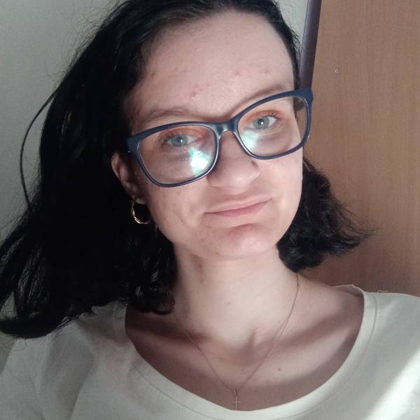 modelka s ID 01025F1LLI p021
