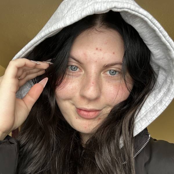 modelka s ID 01025NCNCV p021