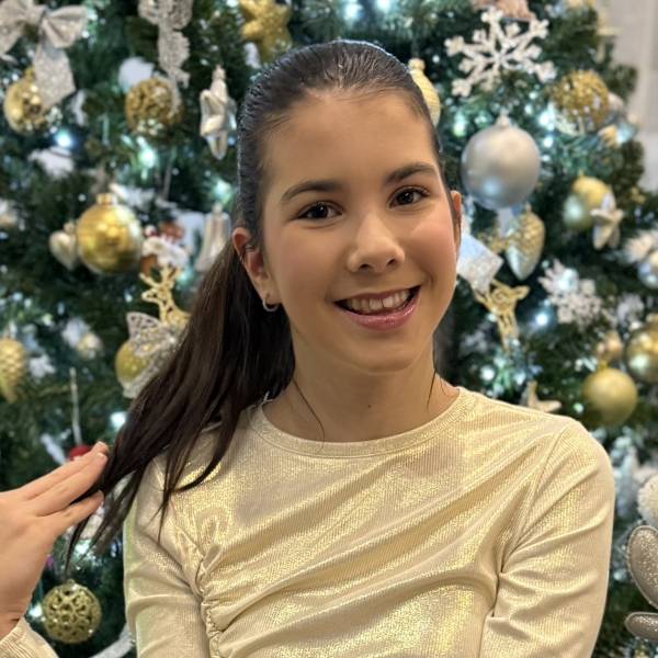 modelka s ID 01025T2O8L p021