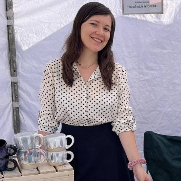 modelka s ID 01025TFOIC p031