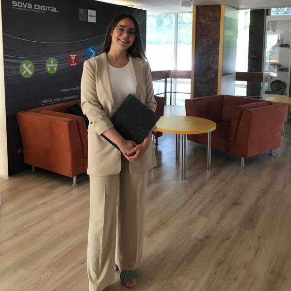 modelka s ID 01025XO1OI p031