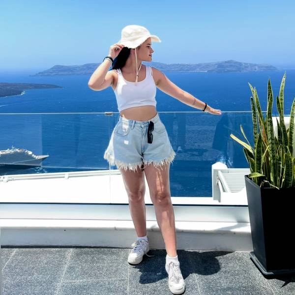 modelka s ID 01025XUAP3 p031