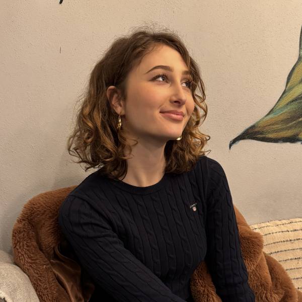 modelka s ID 010265FEFO p021