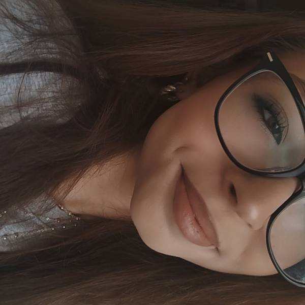 modelka s ID 01026907ZA p021