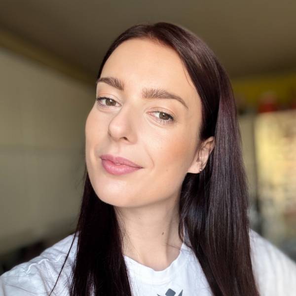 modelka s ID 01026EWRZ5 p021