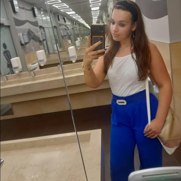 modelka s ID 01026FABFU p031