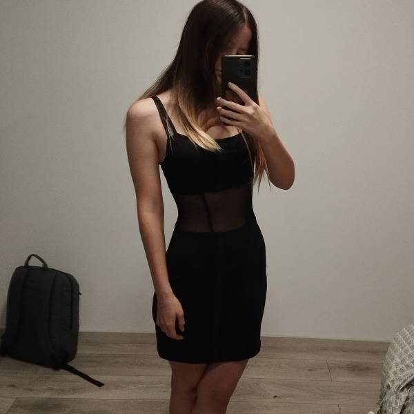 modelka s ID 01026LBHPY p031