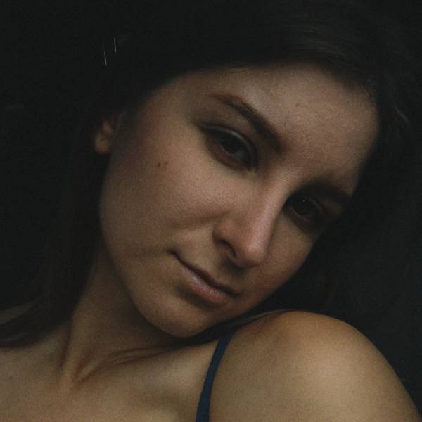 modelka s ID 01026MBR46 p021