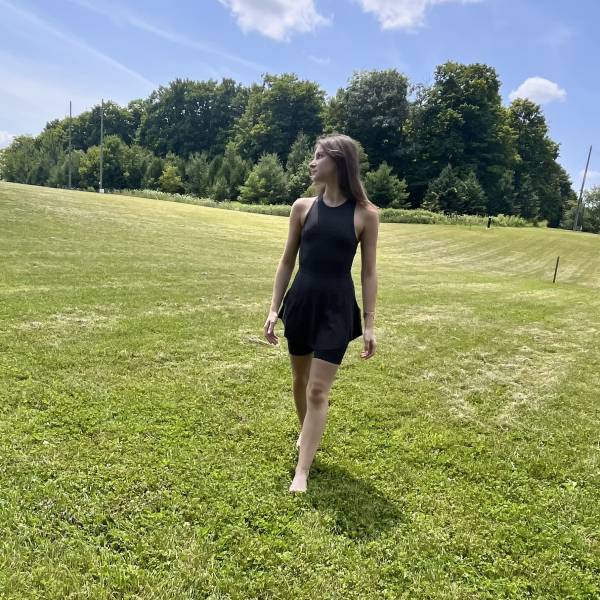 modelka s ID 01026MBR46 p031