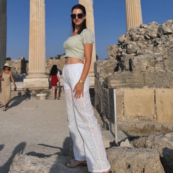 modelka s ID 01026NTO0F p031