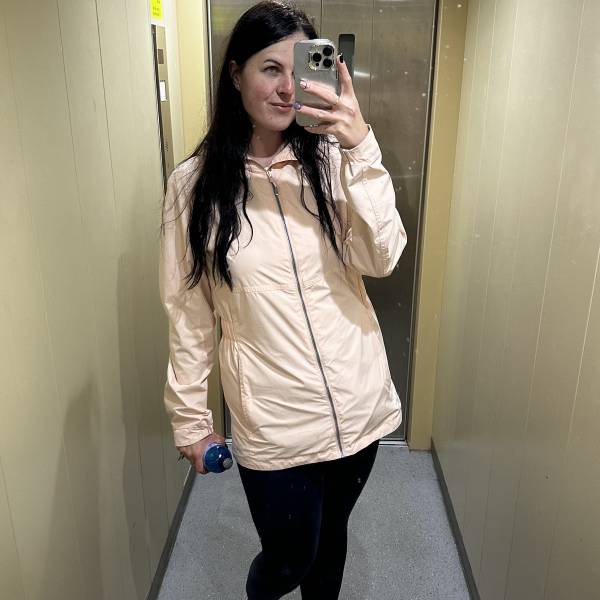 modelka s ID 01026TBNF6 p031