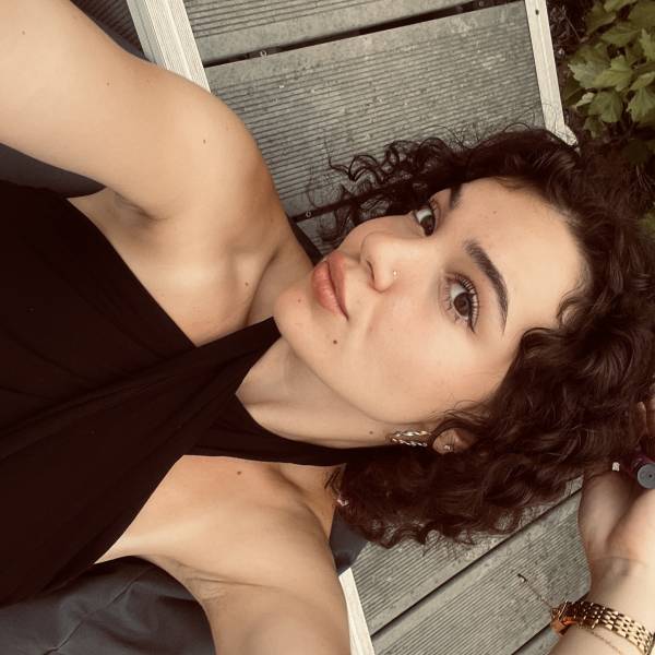 modelka s ID 01026TE3P3 p021