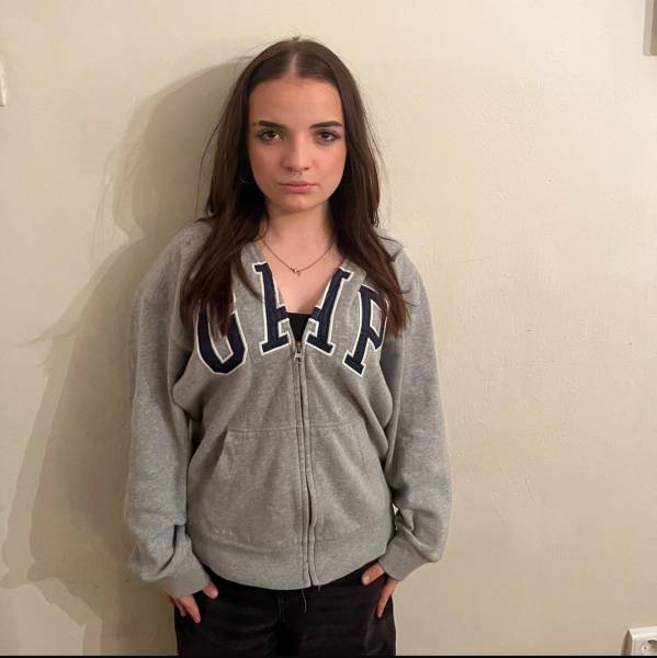 modelka s ID 01026WJTX1 p031