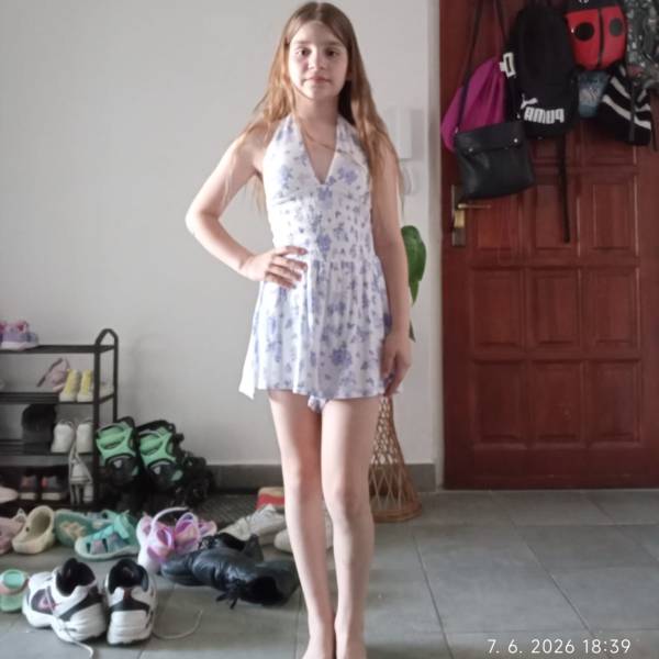 modelka s ID 01026WMF38 p031