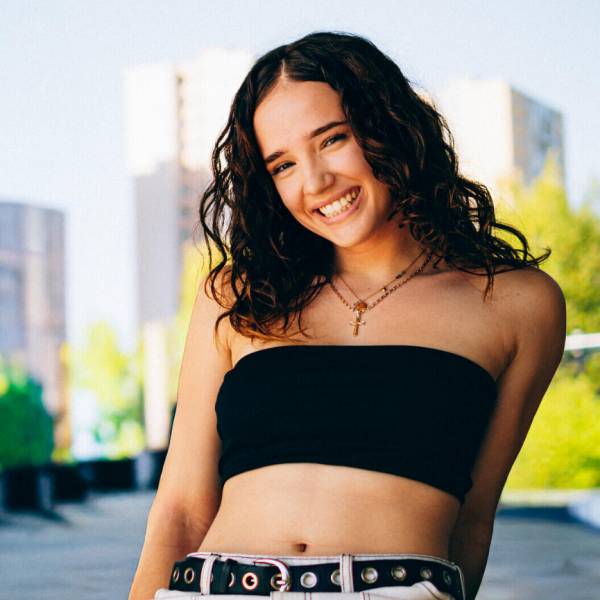 modelka s ID 0102791U08 p021