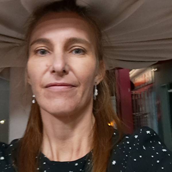 modelka s ID 01027K9F03 p021