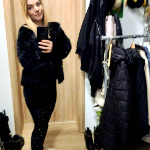 modelka s ID 01027ONWHE p031