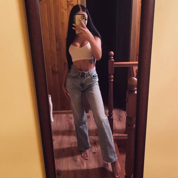 modelka s ID 01027SPPL8 p031