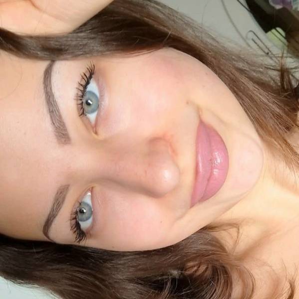 modelka s ID 01027WA42M p021