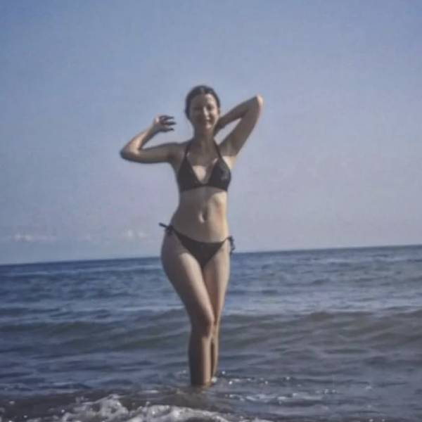 modelka s ID 01027WA42M p031