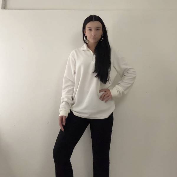 modelka s ID 010283D3CV p031